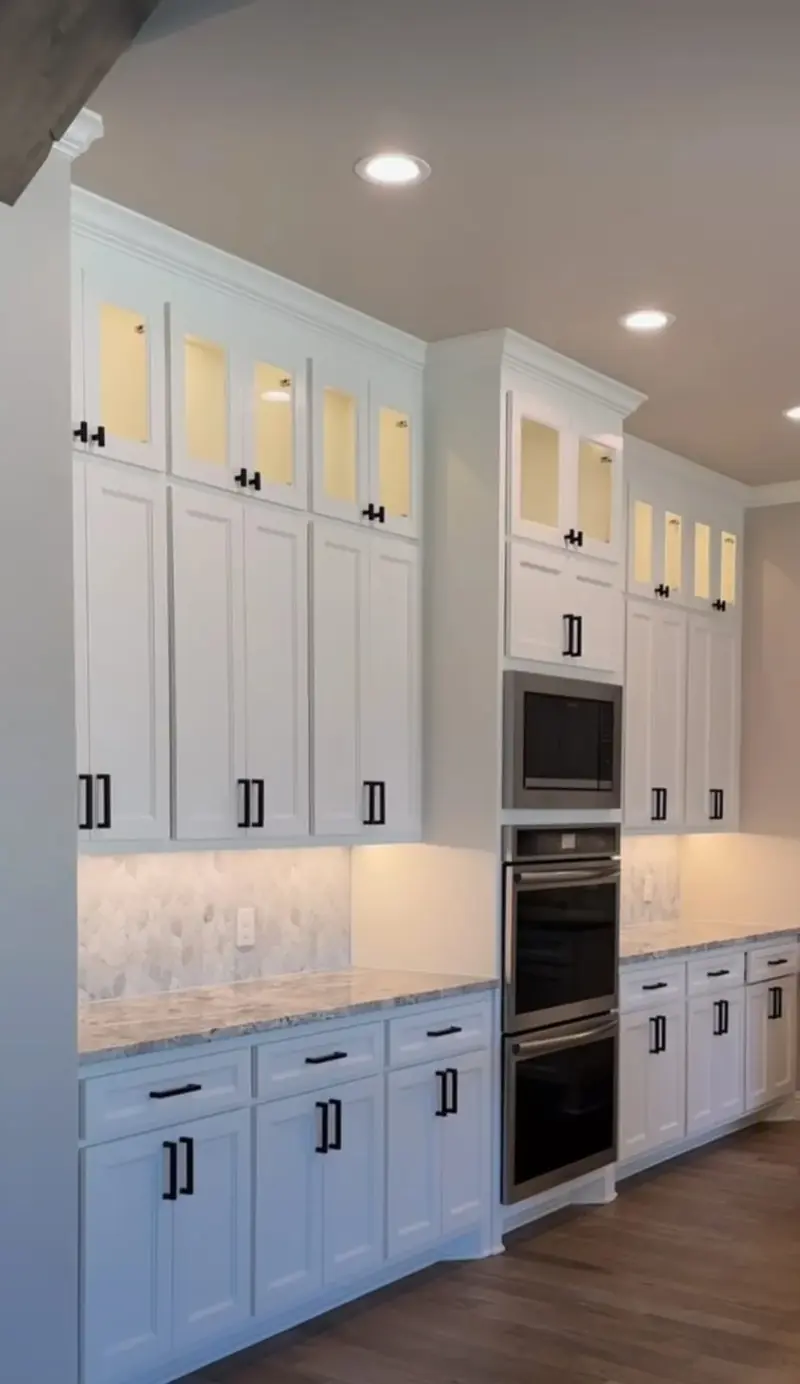 Custom kitchen cabinetry by Eco Woodwork & Design, Oakland Park FL