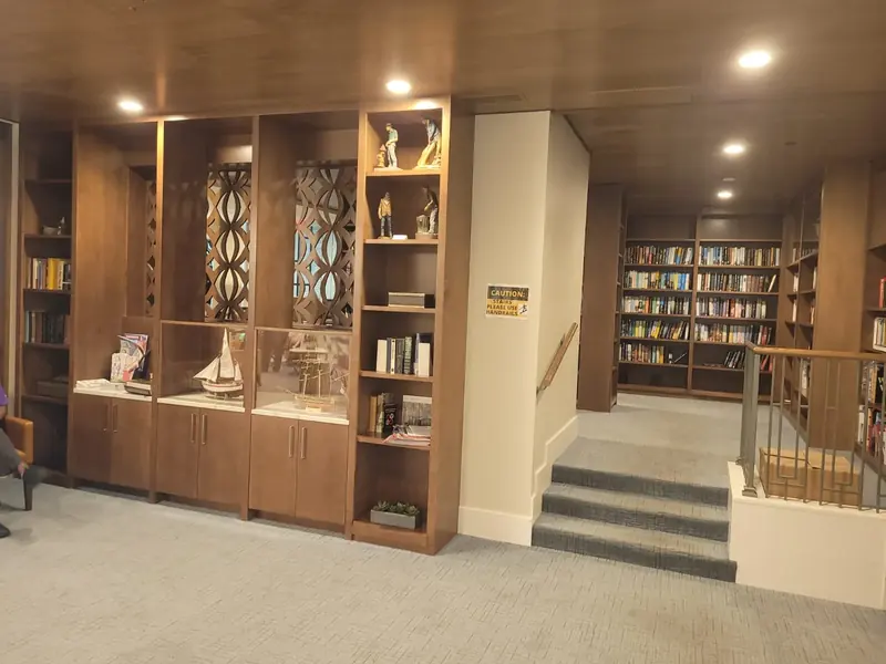 Custom wall unit by Eco Woodwork & Design, Oakland Park FL