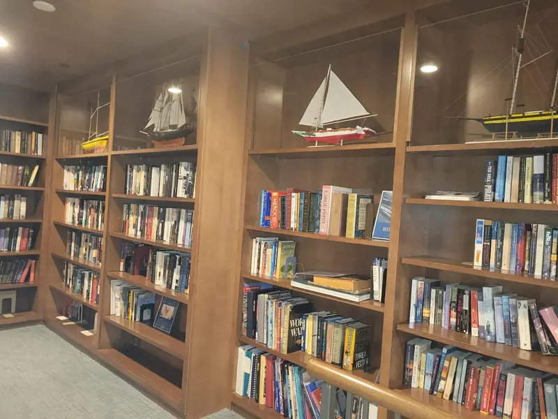 Custom wall unit by Eco Woodwork & Design, Oakland Park FL