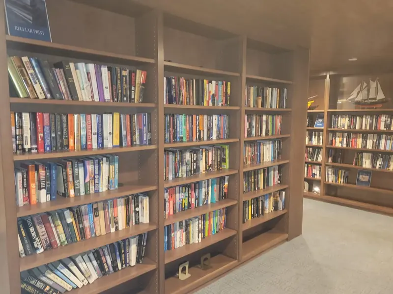 Custom wall unit by Eco Woodwork & Design, Oakland Park FL